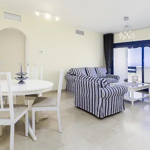 2307-amazing-2bedrooms-sea-view-pool-view.1costadelsol.com/