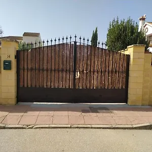  Сasa de vacaciones Agradable Casa Con Piscina En La Serrania.